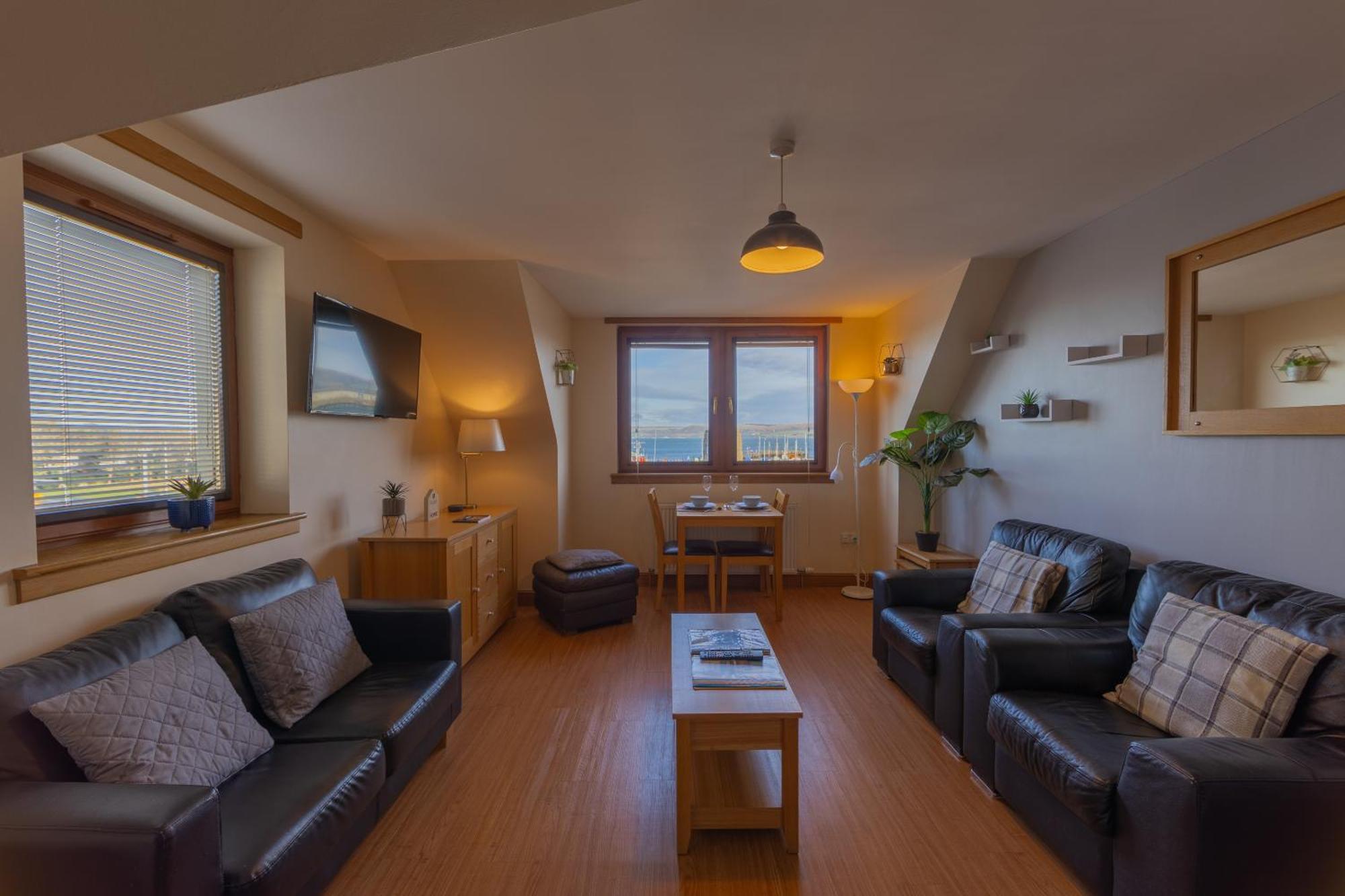 Quay Head View Aparthotel Странрар Номер фото